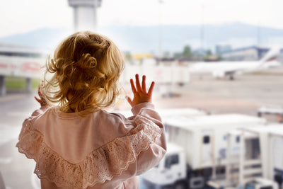 Mag mijn reis kinderwagen gratis mee in het vliegtuig?